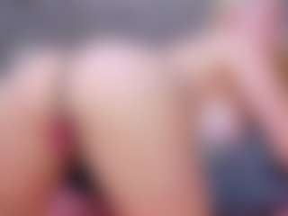 Cuteblondeme's Live Sex Cam Show
