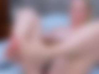 Cuteblondeme's Live Sex Cam Show