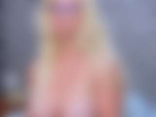 Cuteblondeme's Live Sex Cam Show