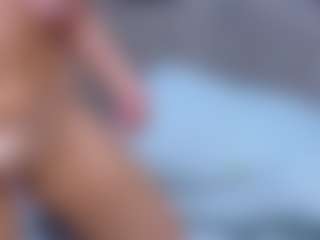 Cuteblondeme's Live Sex Cam Show