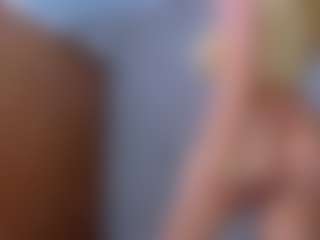 Cuteblondeme's Live Sex Cam Show