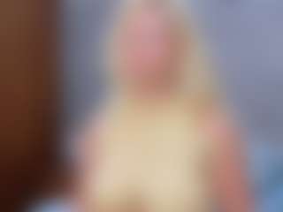 Cuteblondeme's Live Sex Cam Show