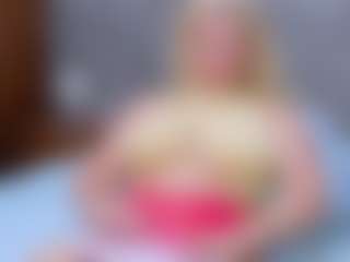 Cuteblondeme's Live Sex Cam Show