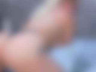 Cuteblondeme's Live Sex Cam Show