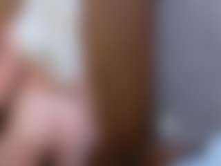 Cuteblondeme's Live Sex Cam Show
