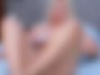 Cuteblondeme's Live Sex Cam Show
