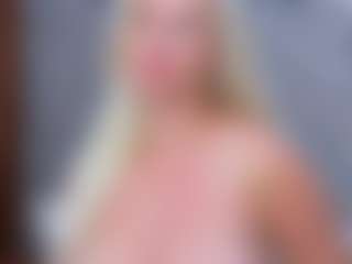 Cuteblondeme's Live Sex Cam Show