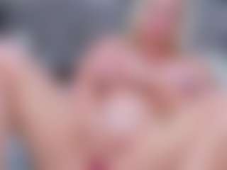 Cuteblondeme's Live Sex Cam Show