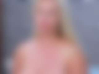 Cuteblondeme's Live Sex Cam Show