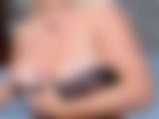 Cuteblondeme's Live Sex Cam Show