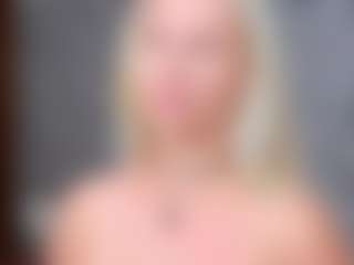 Cuteblondeme's Live Sex Cam Show