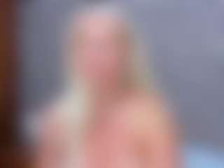 Cuteblondeme's Live Sex Cam Show