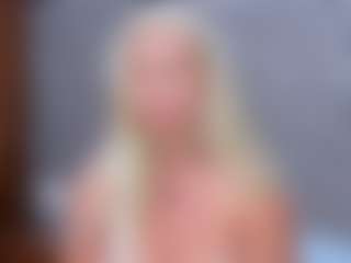 Cuteblondeme's Live Sex Cam Show