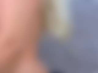 Cuteblondeme's Live Sex Cam Show