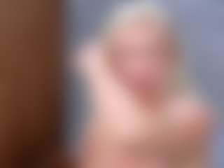 Cuteblondeme's Live Sex Cam Show