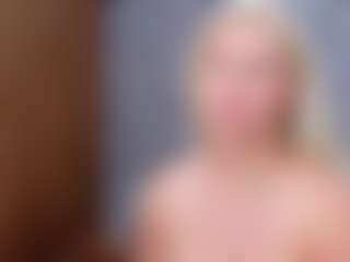 Cuteblondeme's Live Sex Cam Show