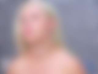 Cuteblondeme's Live Sex Cam Show