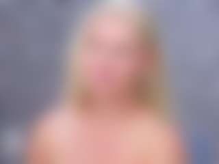 Cuteblondeme's Live Sex Cam Show