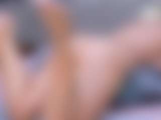 Cuteblondeme's Live Sex Cam Show
