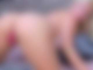 Cuteblondeme's Live Sex Cam Show