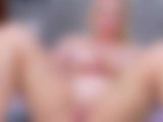 Cuteblondeme's Live Sex Cam Show