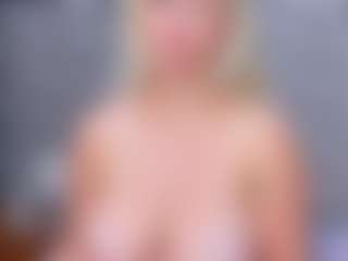 Cuteblondeme's Live Sex Cam Show