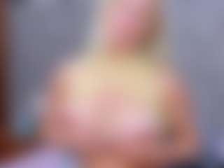 Cuteblondeme's Live Sex Cam Show