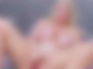 Cuteblondeme's Live Sex Cam Show
