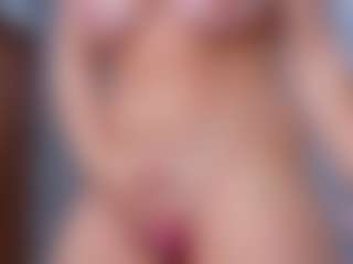 Cuteblondeme's Live Sex Cam Show