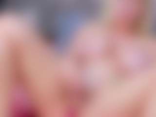Cuteblondeme's Live Sex Cam Show