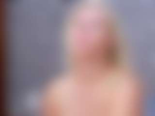 Cuteblondeme's Live Sex Cam Show