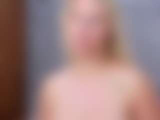Cuteblondeme's Live Sex Cam Show