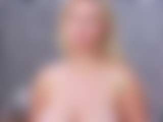 Cuteblondeme's Live Sex Cam Show