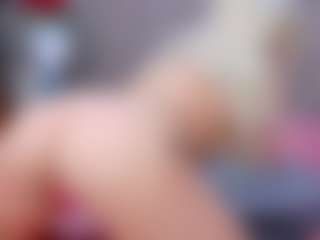 Cuteblondeme's Live Sex Cam Show