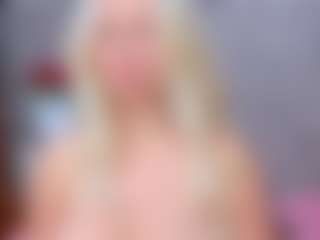 Cuteblondeme's Live Sex Cam Show