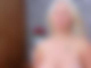 Cuteblondeme's Live Sex Cam Show