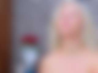 Cuteblondeme's Live Sex Cam Show