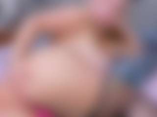 Cuteblondeme's Live Sex Cam Show