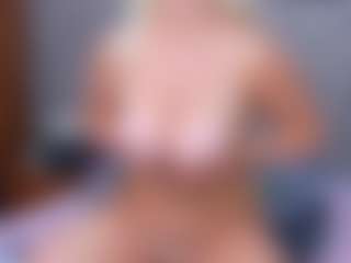 Live cam show with Cuteblondeme - Blonde Hair Dildo on Adult Interactions
