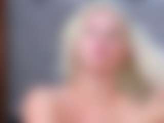 Live cam show with Cuteblondeme - Blonde Hair on SxyPornLive