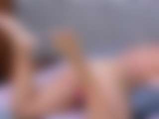 Cuteblondeme's Live Sex Cam Show