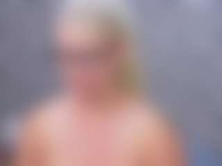 Cuteblondeme's Live Sex Cam Show
