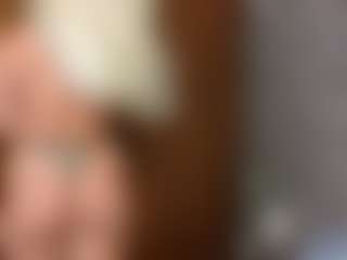 Cuteblondeme's Live Sex Cam Show
