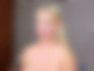 Cuteblondeme's Live Sex Cam Show