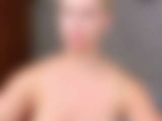 Cuteblondeme's Live Sex Cam Show