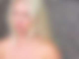 Cuteblondeme's Live Sex Cam Show