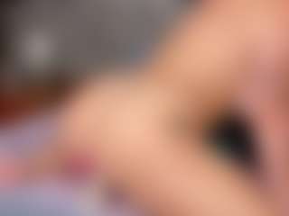 Cuteblondeme's Live Sex Cam Show