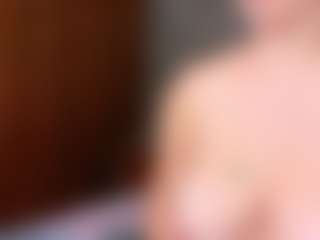 Cuteblondeme's Live Sex Cam Show