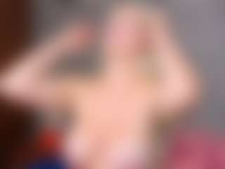 Live-Cam-Show mit Cuteblondeme - Big Tits auf Camsoda