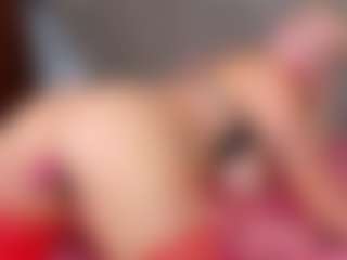 Cuteblondeme's Live Sex Cam Show